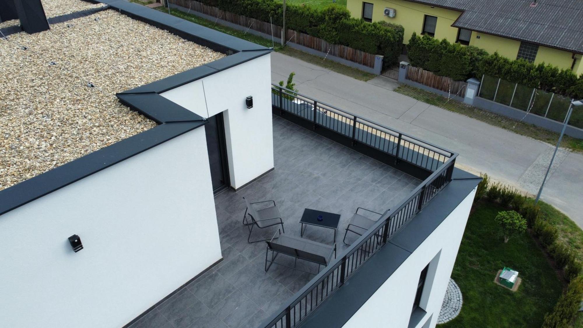 Weisses Haus Apartment Gerasdorf bei Wien Exterior foto