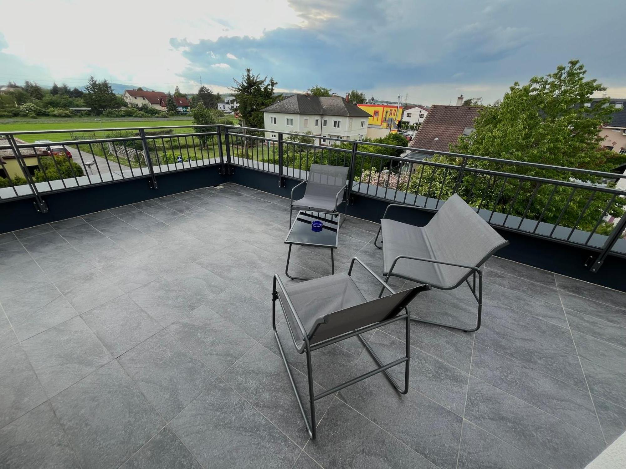 Weisses Haus Apartment Gerasdorf bei Wien Exterior foto